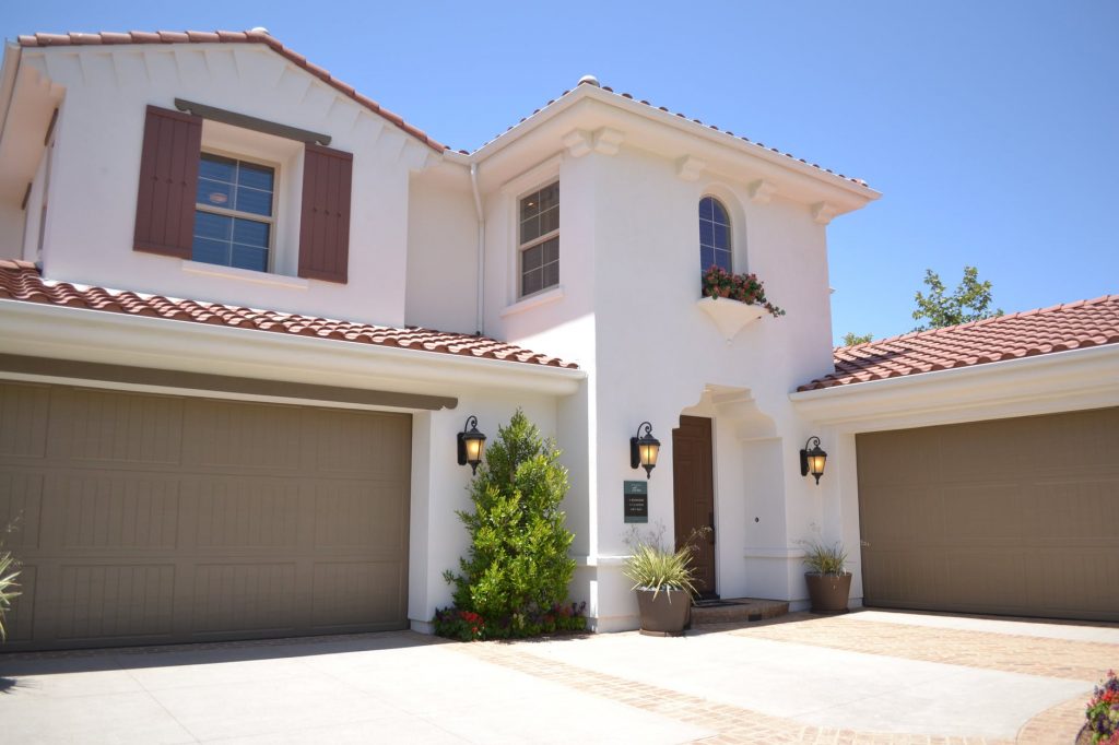 Garage Door Repair in Thousand Oaks