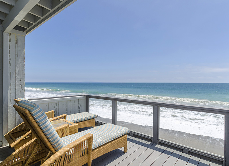 Deck of luxury home in malibu