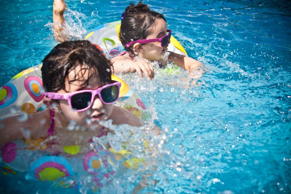 Children swimming at the Calabasas Tennis & Swim Center