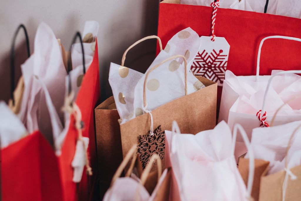 gift bags shopping christmas