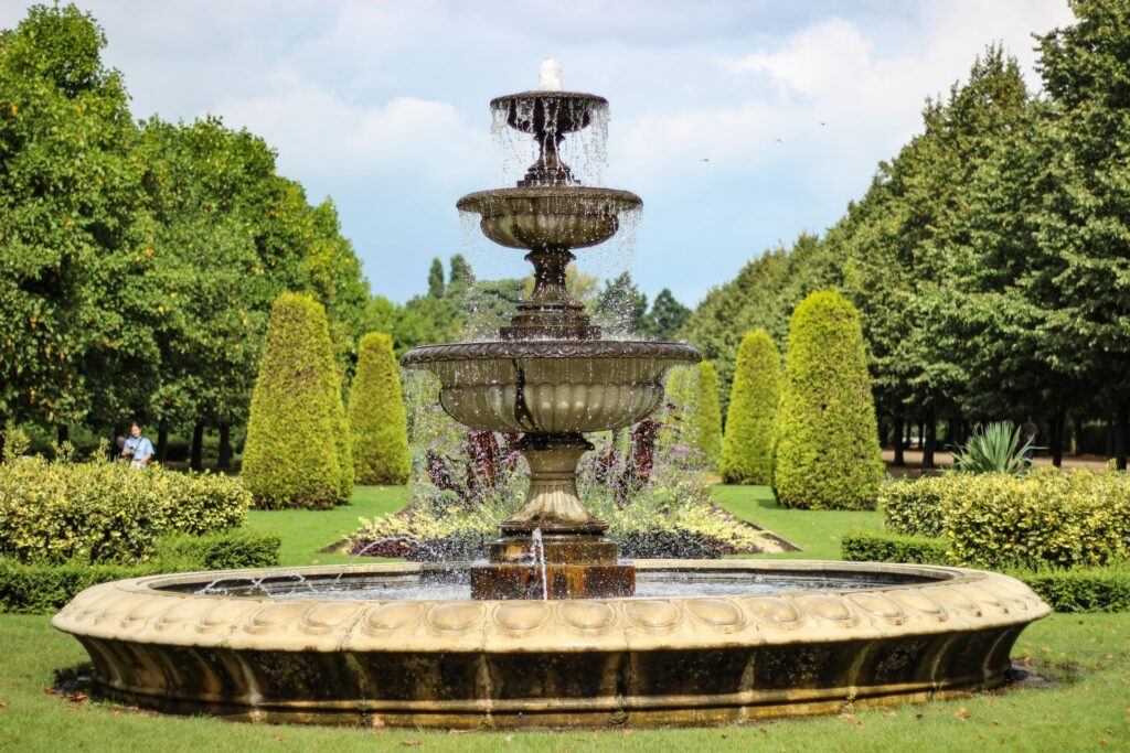 sunken garden fountain