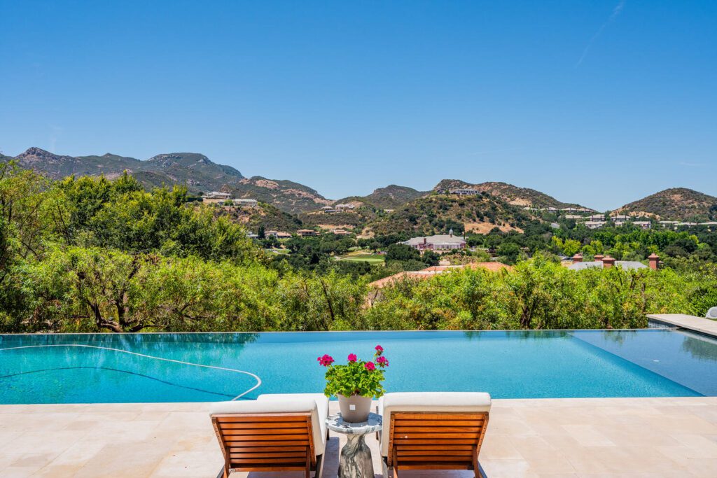 Thousand Oaks