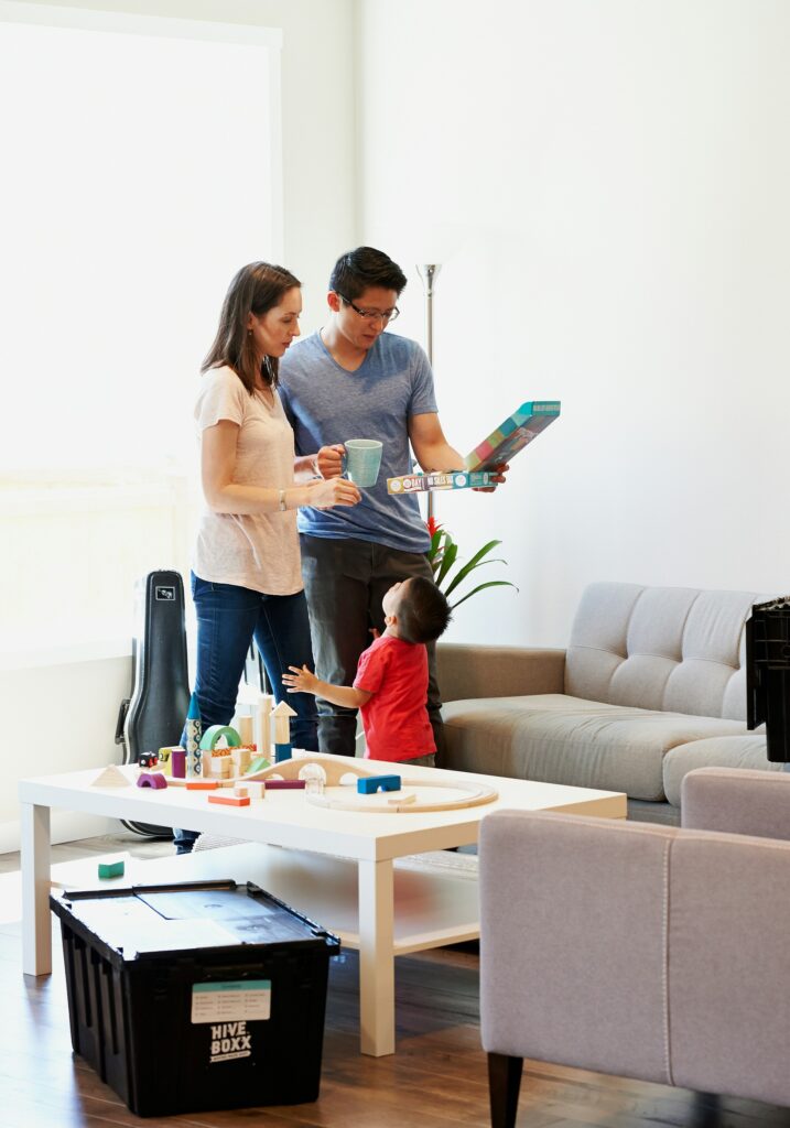 Couple and child looking to buy a home